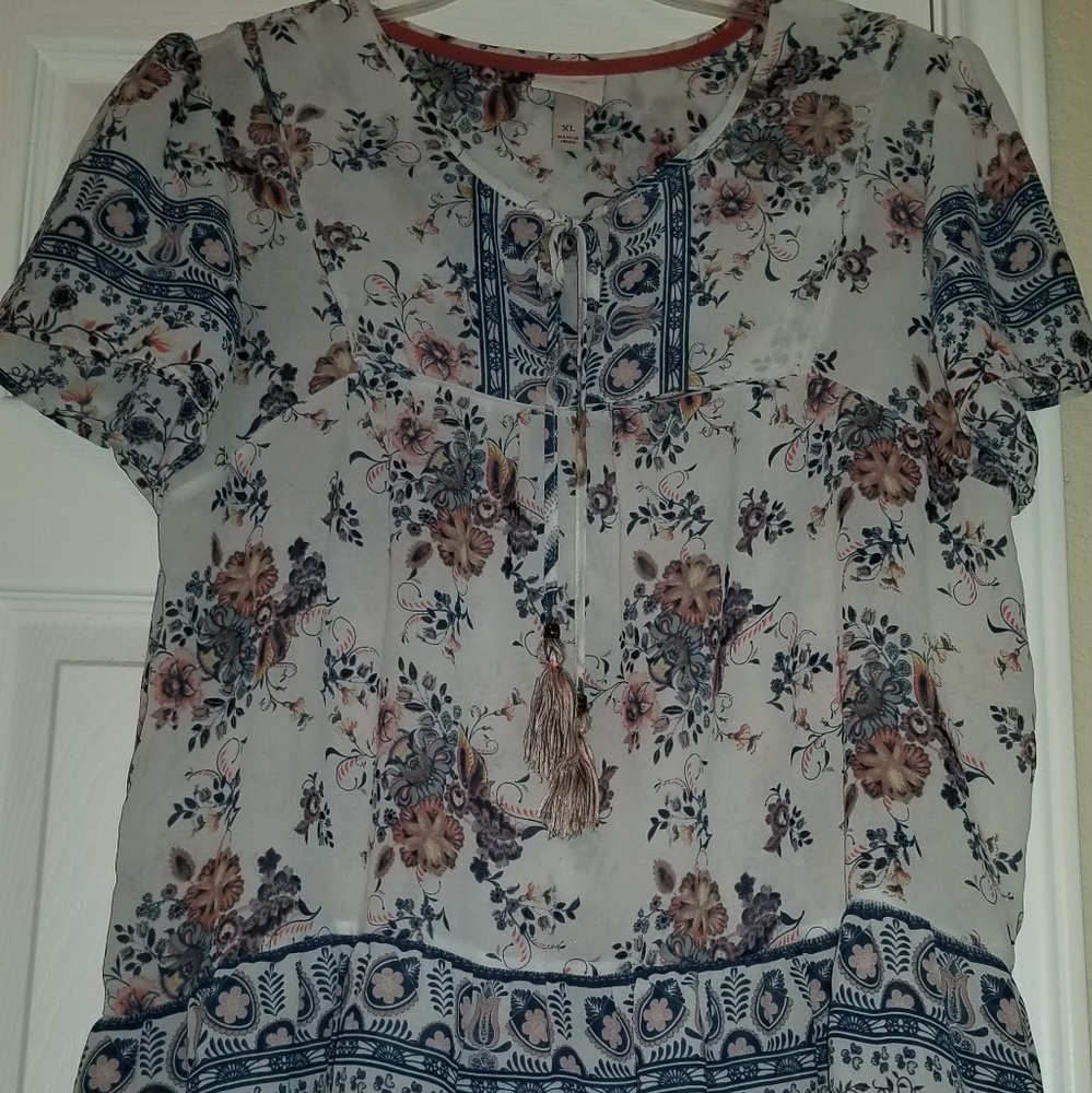 Casual floral shirt